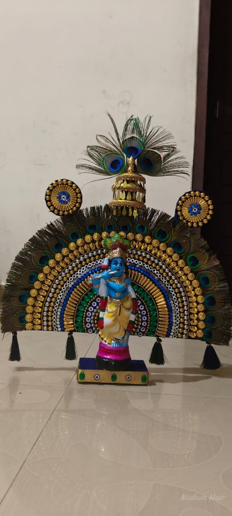 Krishna Thidambu Set with peacock feather arc and blue Krishna idol